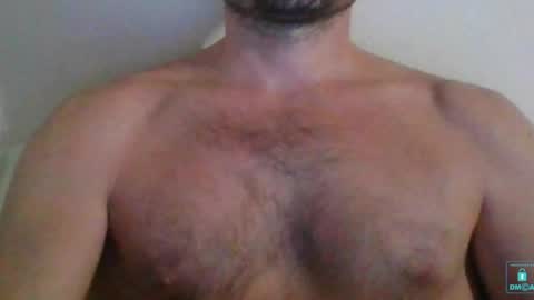 Snapshot of newtyguy90 chatting on 12-31-24, 03:20 newtyguy90 online show from 12-31-24, 03:20