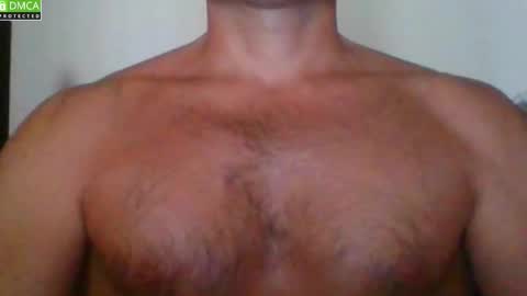 Snapshot of newtyguy90 chatting on 10-09-25, 01:42 newtyguy90 online show from 10-09-25, 01:42