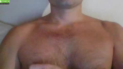 Snapshot of newtyguy90 chatting on 10-10-25, 06:12 newtyguy90 online show from 10-10-25, 06:12