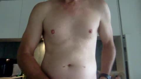 Snapshot of newysub75 chatting on 12-18-24, 05:15 newysub75 online show from 12-18-24, 05:15