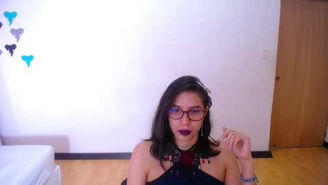 nextdoor_fantasy online show from 02-26-25, 08:44