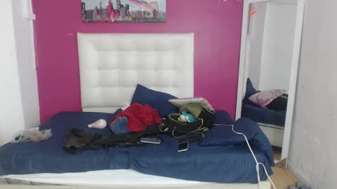 nextdoor_fantasy online show from 12-05-25, 03:37