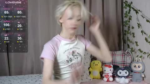 NextVibe1 online show from 10-06-25, 07:44