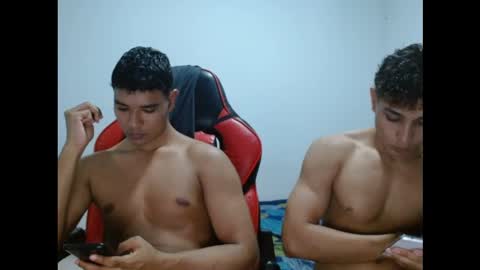 Snapshot of ney_quiroz chatting on 09-16-25, 05:30 ney hotman online show from 09-16-25, 05:30