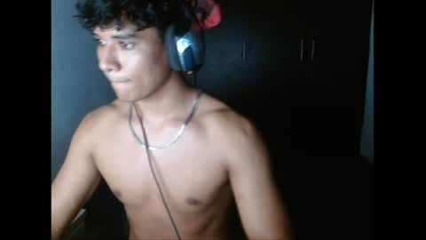 Snapshot of ney_quiroz chatting on 08-04-26, 04:59 ney hotman online show from 08-04-26, 04:59