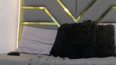 Snapshot of neytanmalcon chatting on 11-11-25, 12:10 neytanmalcon online show from 11-11-25, 12:10