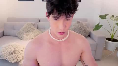   online show from 03-19-26, 06:56