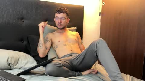 Snapshot of neythancopper chatting on 02-18-26, 11:39 neythancopper online show from 02-18-26, 11:39