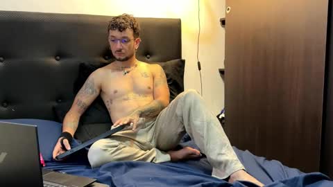 Snapshot of neythancopper chatting on 03-04-26, 12:11 neythancopper online show from 03-04-26, 12:11