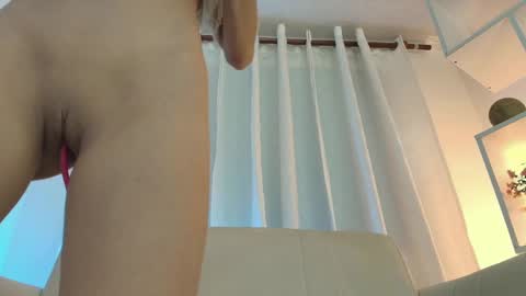  Angie   Instagram  angie julianac add me online show from 02-26-25, 12:14