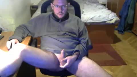 Snapshot of nezoss chatting on 11-11-25, 08:03 nezoss online show from 11-11-25, 08:03