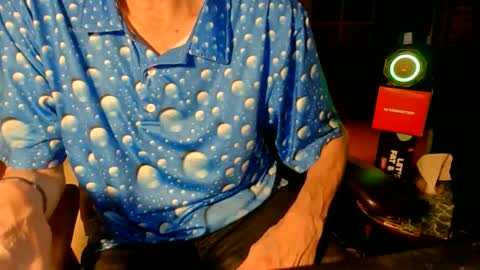 Snapshot of nfgwholoves2cum chatting on 06-05-26, 01:12 NFG Nice Friendly Guy Dick online show from 06-05-26, 01:12