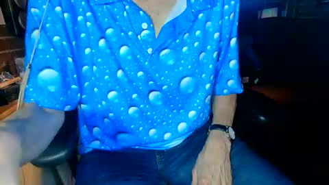 Snapshot of nfgwholoves2cum chatting on 07-11-26, 02:14 NFG Nice Friendly Guy Dick online show from 07-11-26, 02:14