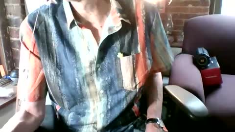 Snapshot of nfgwholoves2cum chatting on 07-14-26, 08:47 NFG Nice Friendly Guy Dick online show from 07-14-26, 08:47