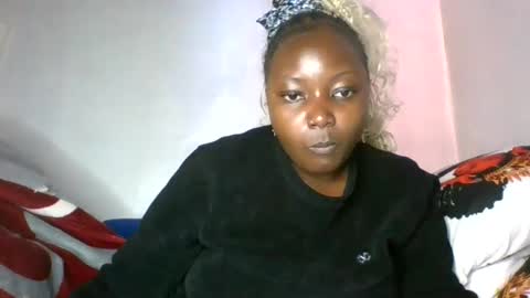 Snapshot of nge387170 chatting on 06-01-26, 06:37 nge387170 online show from 06-01-26, 06:37