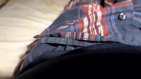 Snapshot of ngianop chatting on 12-14-25, 02:28 ngianop online show from 12-14-25, 02:28