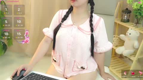 Snapshot of nhatlinhnguyen chatting on 05-30-26, 08:22 nhatlinhnguyen online show from 05-30-26, 08:22