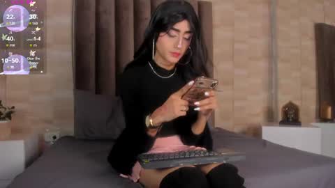 Snapshot of nhico_salazar chatting on 07-26-26, 09:11 Nico online show from 07-26-26, 09:11
