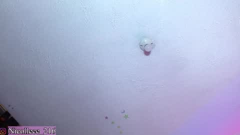 Snapshot of ni_collee chatting on 05-07-26, 08:14 Nicolle online show from 05-07-26, 08:14