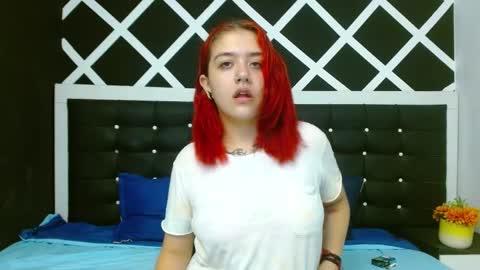 Estefani  online show from 12-19-24, 11:50