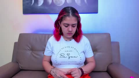 Estefani  online show from 01-29-25, 12:02