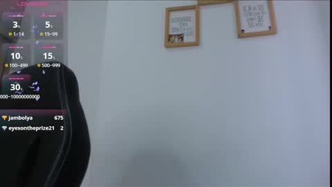 Mia online show from 01-07-25, 05:20