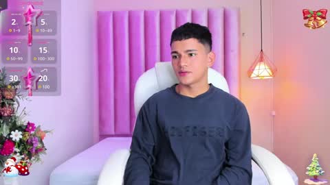 Snapshot of niall_falcon chatting on 12-27-24, 02:22 Niall online show from 12-27-24, 02:22