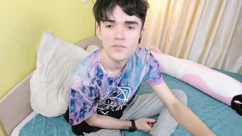 Snapshot of nic_ky chatting on 12-25-24, 11:20 Nick PVT is open FanslyTwitter - Nic kycb online show from 12-25-24, 11:20