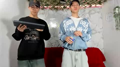 nice_boys11 online show from 06-07-26, 01:26