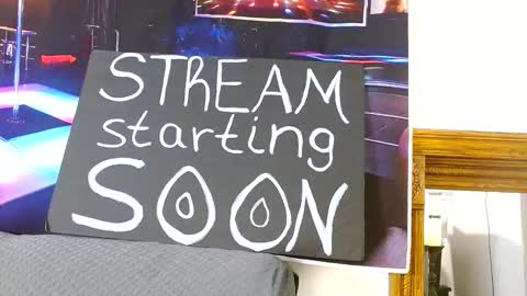 NICE AND SAVVY online show from 04-19-26, 04:23