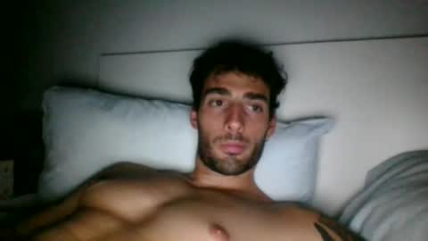 Snapshot of nicegguy9826 chatting on 09-10-25, 07:41 nicegguy9826 online show from 09-10-25, 07:41