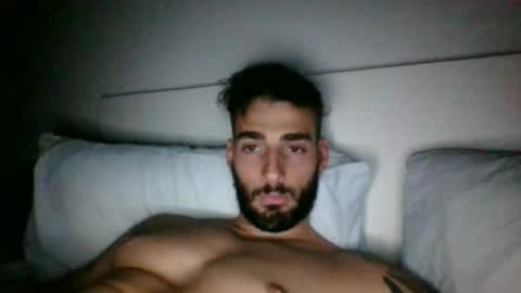 Snapshot of nicegguy9826 chatting on 10-05-25, 04:55 nicegguy9826 online show from 10-05-25, 04:55