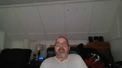 niceguy7208 online show from 12-30-24, 05:58