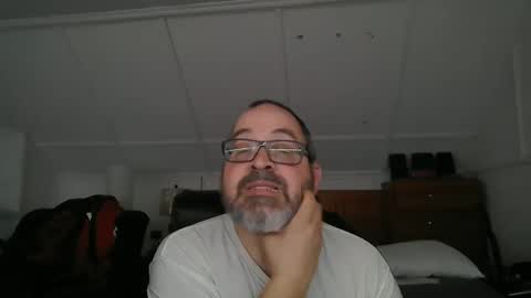 niceguy7208 online show from 12-31-24, 04:38