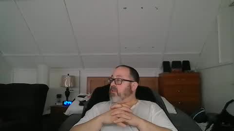 niceguy7208 online show from 02-15-25, 05:41