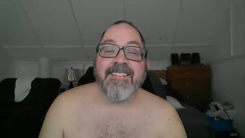 niceguy7208 online show from 02-17-25, 04:42