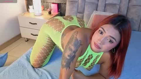 Nicolle  online show from 09-22-25, 11:45