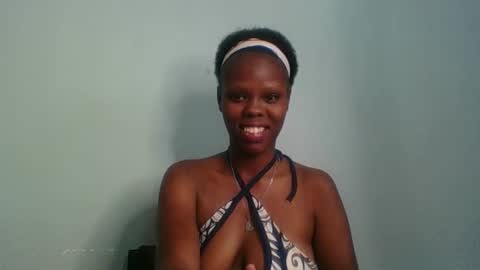 Snapshot of nicely_spiced chatting on 12-16-25, 01:16 nicely_spiced online show from 12-16-25, 01:16