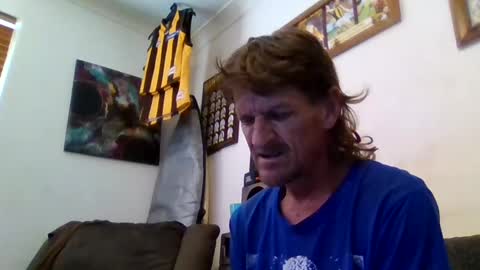 Snapshot of niceozziecockxxx chatting on 02-21-25, 03:56 Sexiishaine online show from 02-21-25, 03:56