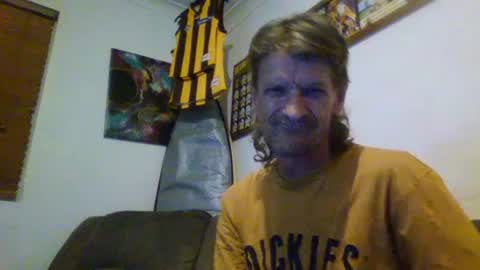 Snapshot of niceozziecockxxx chatting on 02-27-25, 06:09 Sexiishaine online show from 02-27-25, 06:09