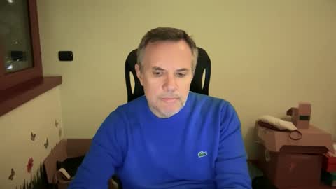 Snapshot of niceshy_71 chatting on 01-20-25, 04:34 Andrew online show from 01-20-25, 04:34