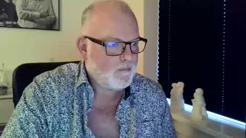 nicexxdane online show from 05-13-26, 06:49