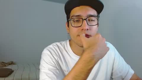 Nick online show from 07-07-26, 02:36