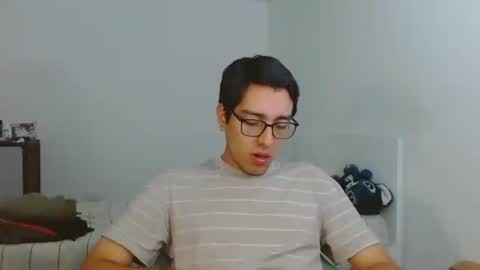 Nick online show from 07-11-26, 02:03