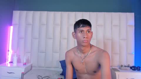 Snapshot of nick_collins20 chatting on 02-27-25, 09:00 Nick online show from 02-27-25, 09:00