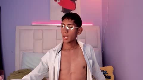 Snapshot of nick_collins20 chatting on 02-16-26, 08:38 Nick online show from 02-16-26, 08:38