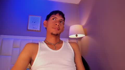 Snapshot of nick_collins20 chatting on 07-12-26, 04:47 Nick online show from 07-12-26, 04:47