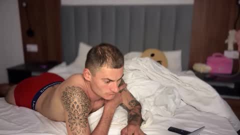 Nick and sweet Mia online show from 09-29-25, 12:49