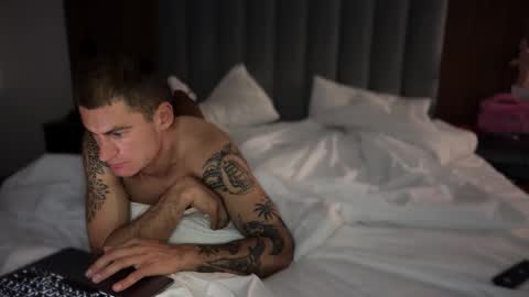 Nick and sweet Mia online show from 10-14-25, 01:17