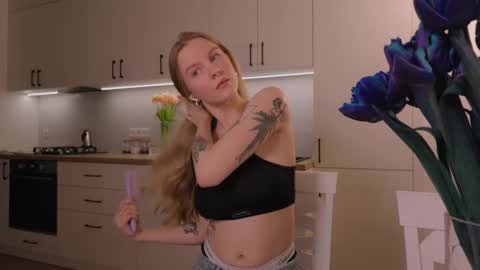 Snapshot of nickacherie chatting on 03-03-26, 05:30 Nicka Cherie online show from 03-03-26, 05:30